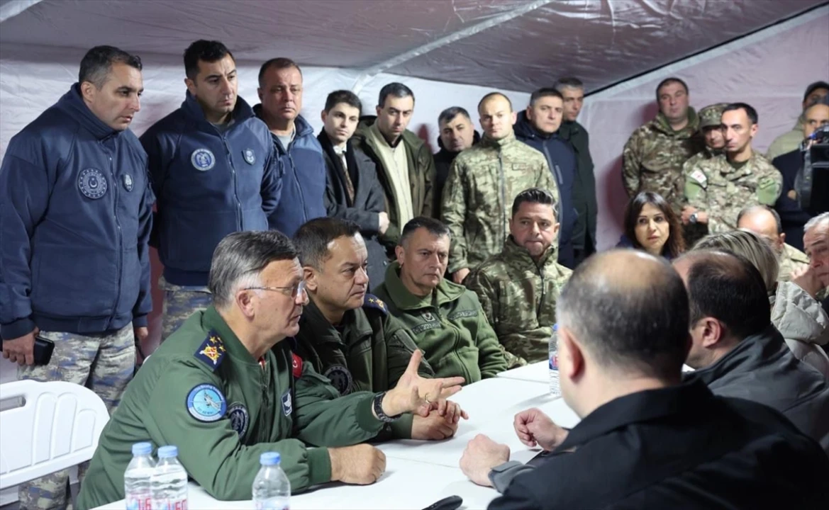 Gürcistan'da Düşen Askeri Uçak: Türkiye'nin Acil Müdahale Planı