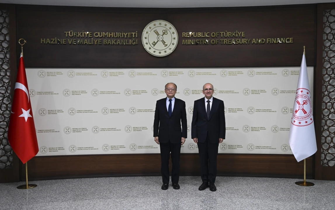 Türkiye ve Asya Kalkınma Bankası Arasında 7 Milyar Dolarlık Anlaşma