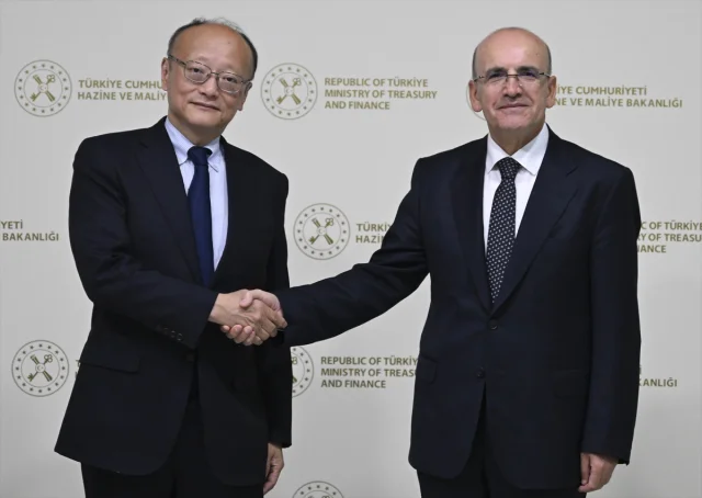 Türkiye ve Asya Kalkınma Bankası Arasında 7 Milyar Dolarlık Anlaşma