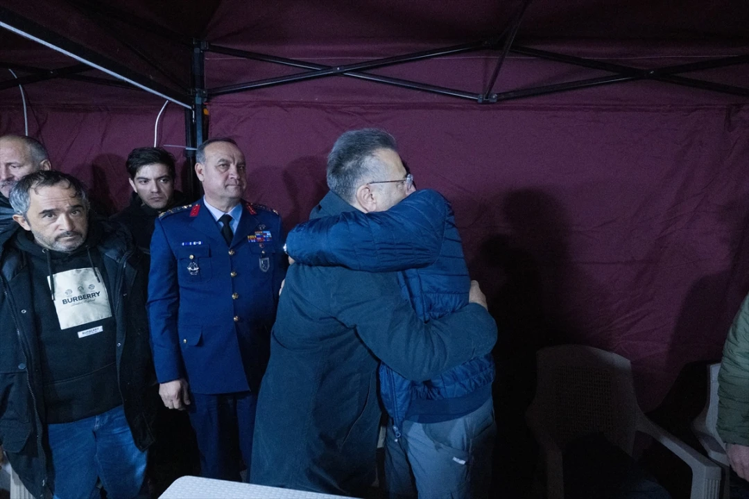 Eskişehir'de Şehit Üsteğmen Emre Mercan'ın Acı Kaybına Taziye Yağmuru