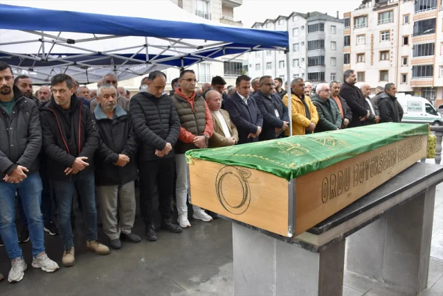 Trajik Kazanın Ardından Ordu'da Sessizlik: Göçük Altında Kalan Şoförün Cenazesi Defnedildi