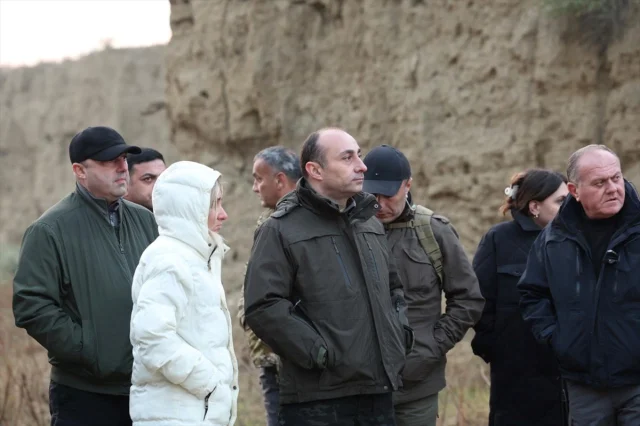 Gürcistan'da askeri kargo uçağı kazasında olağanüstü kurtarma operasyonu