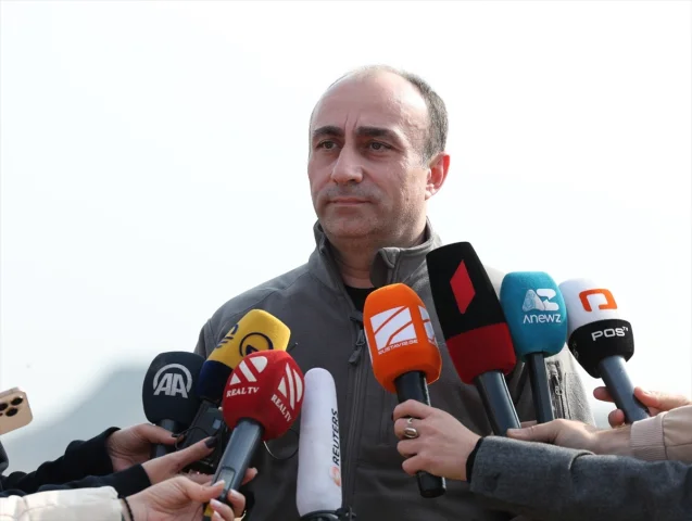 Gürcistan'da askeri kargo uçağı kazasında olağanüstü kurtarma operasyonu