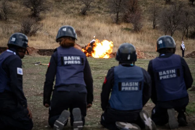 Anadolu Ajansı'nın Savaş Muhabirliği Eğitiminde Heyecan Dolu Anlar