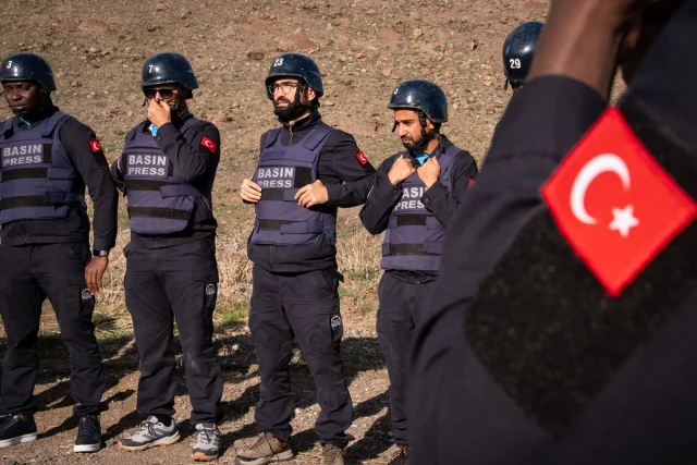 Anadolu Ajansı'nın Savaş Muhabirliği Eğitiminde Heyecan Dolu Anlar