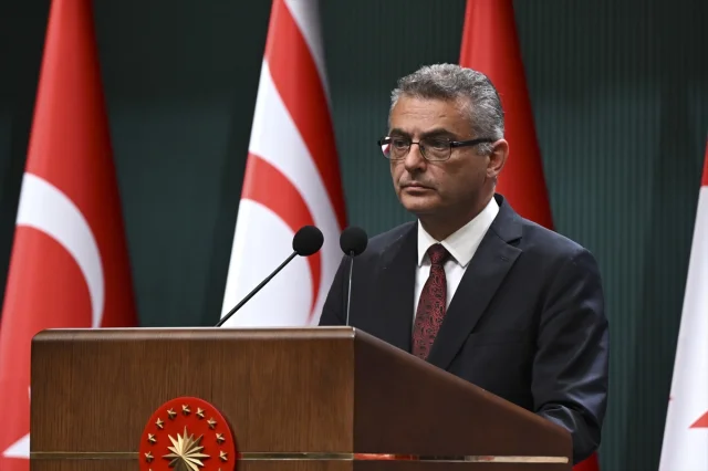 Erhürman ve Erdoğan'dan Kıbrıs Mesajları