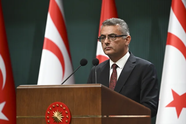 Erhürman ve Erdoğan'dan Kıbrıs Mesajları