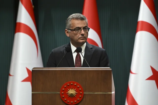 Erhürman ve Erdoğan'dan Kıbrıs Mesajları