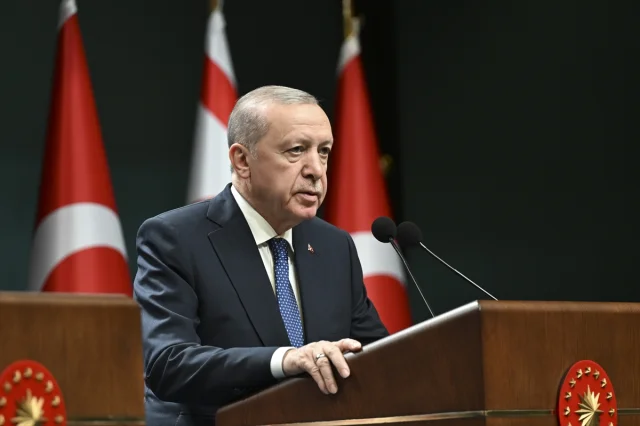 Erhürman ve Erdoğan'dan Kıbrıs Mesajları