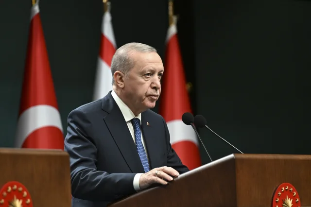 Erhürman ve Erdoğan'dan Kıbrıs Mesajları
