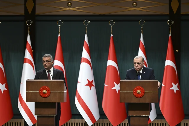 Erhürman ve Erdoğan'dan Kıbrıs Mesajları