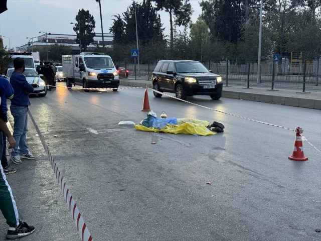 Adana'da Trafik Kazası Trajedisi