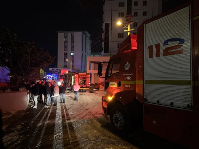 Kahramanmaraş'ta Otopark Yangını: Dumandan Etkilenen 18 Kişi Var