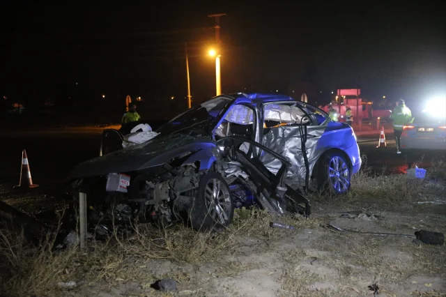 Niğde'de Korkunç Trafik Kazası: Ölü ve Yaralılar Var