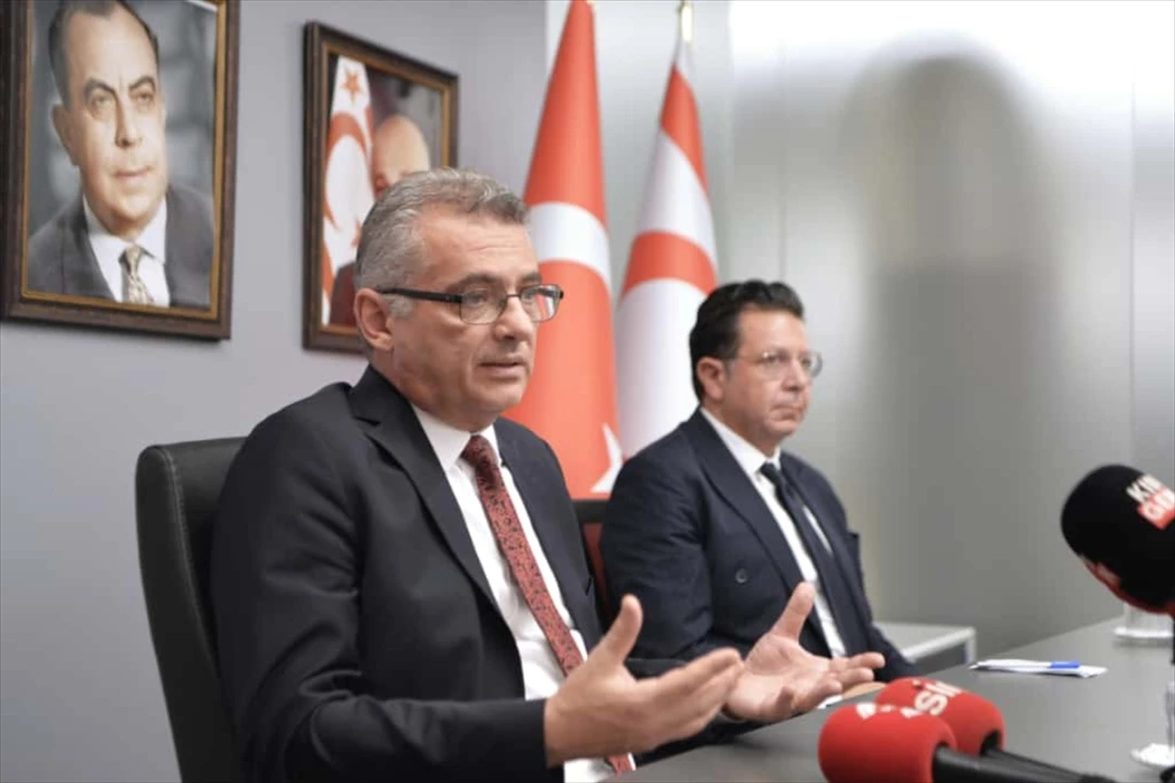 Kıbrıs Lideri Erhürman'ın Türkiye Temasları Dikkat Çekti