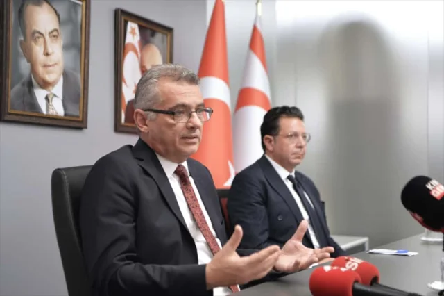 Kıbrıs Lideri Erhürman'ın Türkiye Temasları Dikkat Çekti