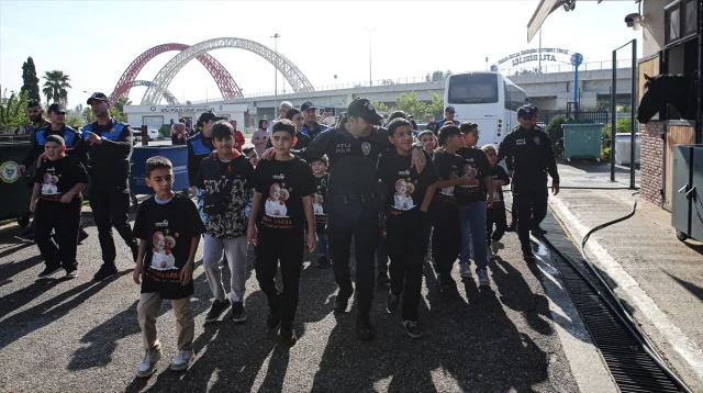 Adana'da Polislerle Lösemili Çocukların Unutulmaz Buluşması
