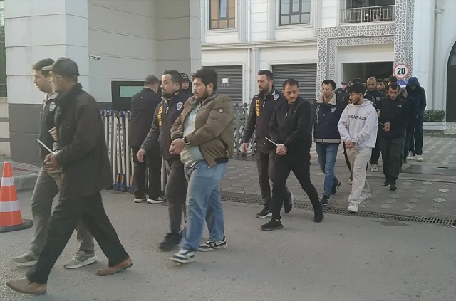 Kocaeli'nde Büyük Dolandırıcılık Operasyonu Devam Ediyor