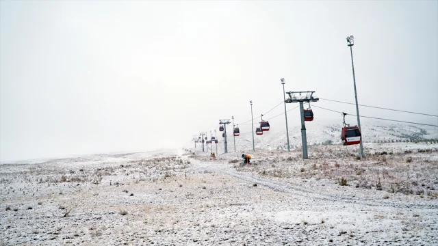 Erciyes Dağı'nda Kasım Ayında Beyaz Şölen