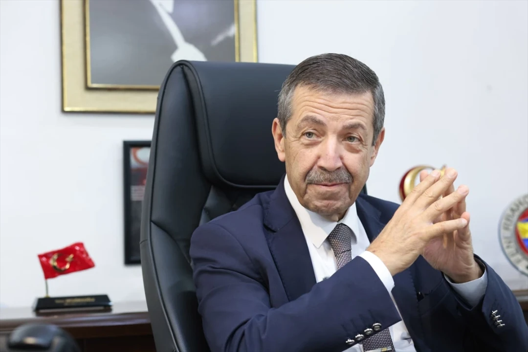 KKTC Dışişleri Bakanı Ertuğruloğlu'ndan Çarpıcı Açıklamalar