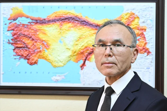 Balıkesir'de Deprem Fırtınası Başladı Küçük Yer Sarsıntıları Giderek Artıyor