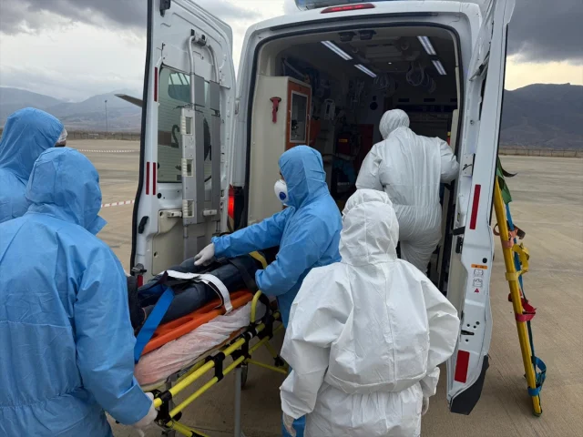Erzincan'da heyecan dolu uçak yangın tatbikatı