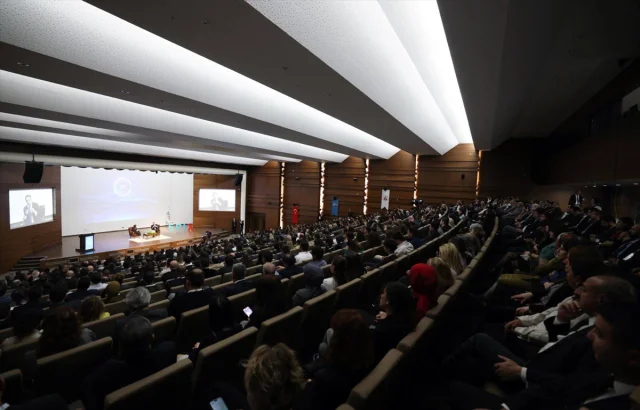 Enerji Bakanı Bayraktar'dan Türkiye'nin Gelecek Hedefleri