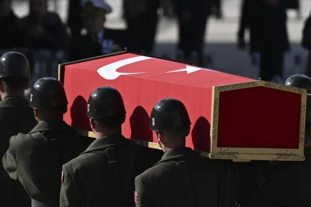 Türkiye'nin Kahramanları Son Yolculuklarına Uğurlandı