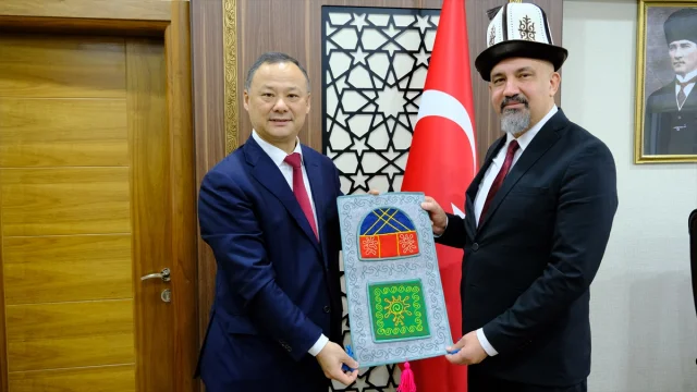 Kırgızistan Büyükelçisinin Sivas Ziyareti Eğitim Alanında Yeni Fırsatlar Sunuyor