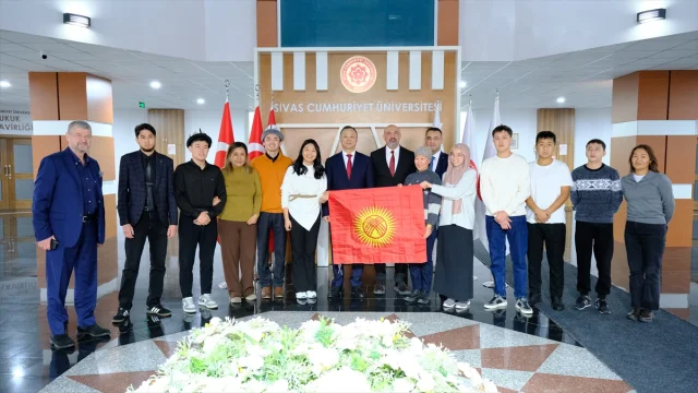Kırgızistan Büyükelçisinin Sivas Ziyareti Eğitim Alanında Yeni Fırsatlar Sunuyor