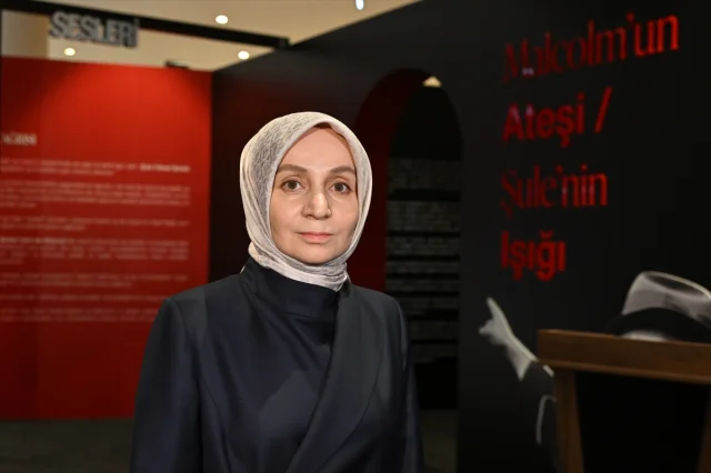 Şule Yüksel Şenler ve Malcolm X'in Bıraktığı İzler Yankılar Sergisinde