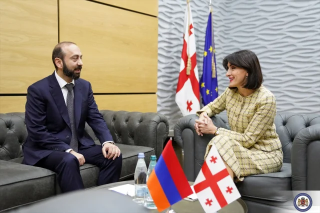 Ermenistan ve Azerbaycan Arasında Barış Bölgede Kalkınmanın Anahtarı Olacak