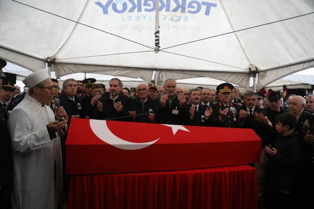 Samsun'da Şehit Asker Emre Altıok'a Hüzünlü Veda