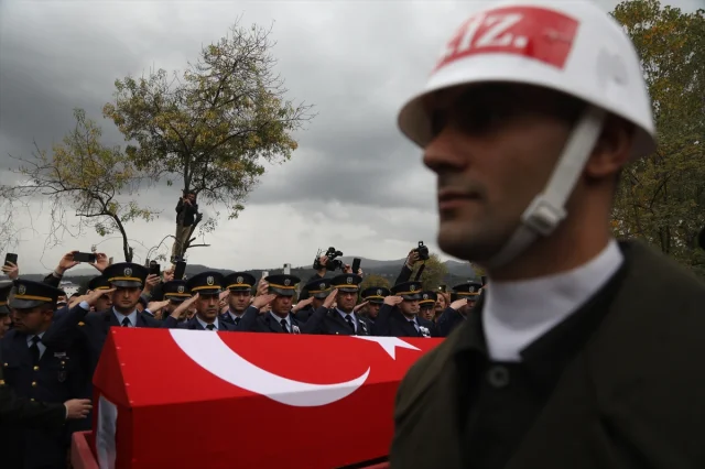 Samsun'da Şehit Asker Emre Altıok'a Hüzünlü Veda