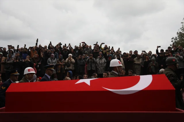 Samsun'da Şehit Asker Emre Altıok'a Hüzünlü Veda