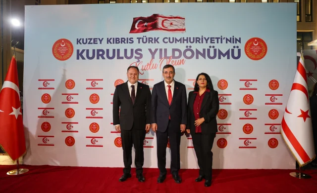 KKTC'de Cumhuriyet Bayramı Coşkusu: Cevdet Yılmaz'dan Önemli Mesajlar