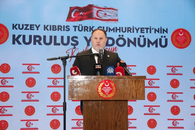 KKTC Cumhuriyet Bayramı'nda Tarihi Resepsiyon