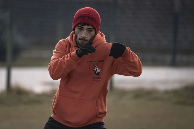 Milli sporcular Palandöken'de şampiyona öncesi güç topluyor