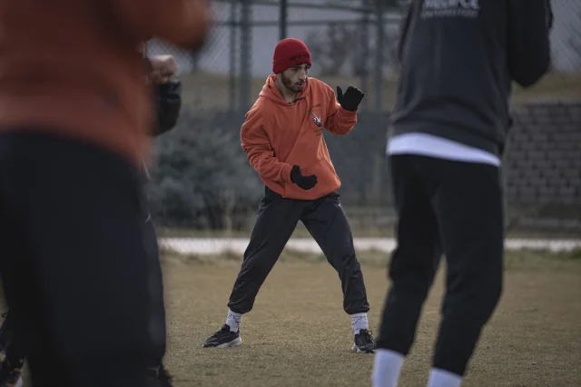 Milli sporcular Palandöken'de şampiyona öncesi güç topluyor