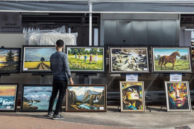 Mersin'de İşyurtları Fuarı Renkli Başladı: Hükümlülerin El E...