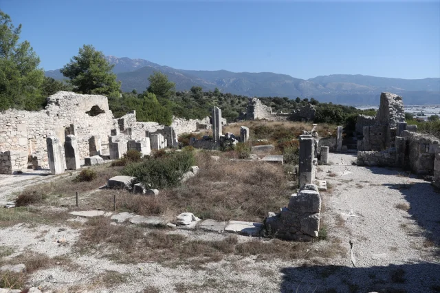 Antalya'nın Sırrı Xanthos Antik Kenti Tarihi Kimliğini Koruyor