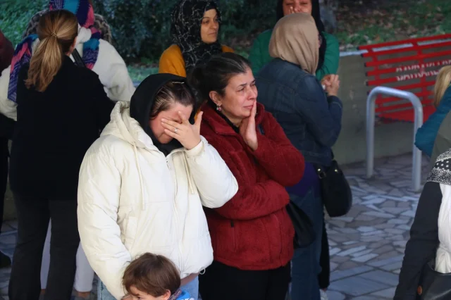 İzmir'de trajik yangın 30 kediyi ve hayvanseveri hayattan kopardı