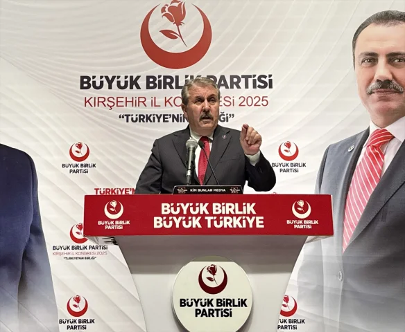 Mustafa Destici'nin Kırşehir'de Yaptığı Çarpıcı Açıklamalar