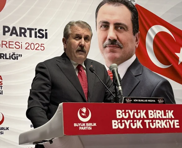 Mustafa Destici'nin Kırşehir'de Yaptığı Çarpıcı Açıklamalar