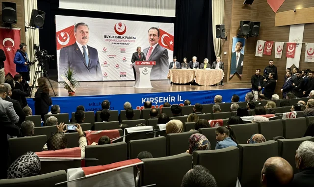 Mustafa Destici'nin Kırşehir'de Yaptığı Çarpıcı Açıklamalar