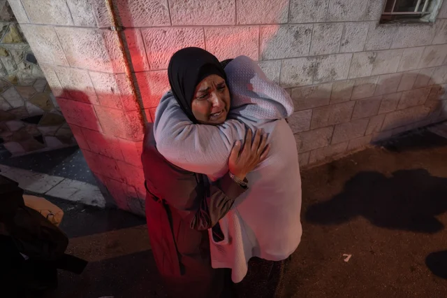 Doğu Kudüs'te Tedavileri Tamamlanan Filistinli Hastalar Gazze'ye Döndü