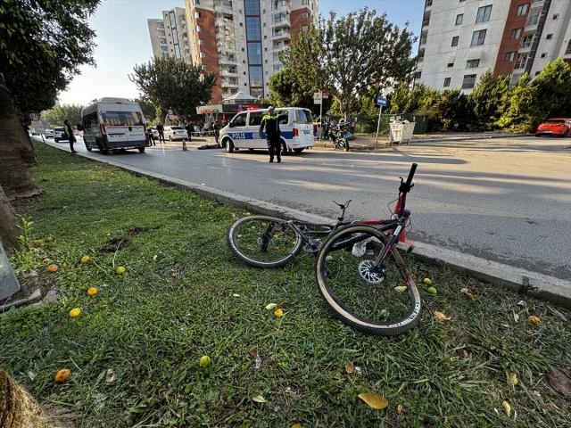 Adana'da Trafik Kazası: Bisikletli Çocuk Hayatını Kaybetti