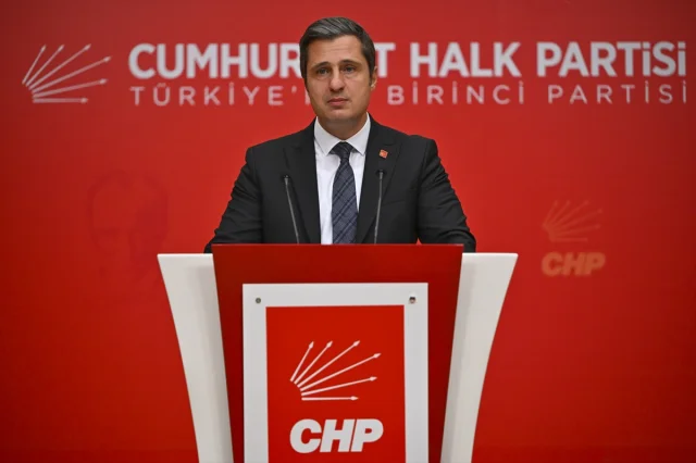 CHP'den Ekonomik Kriz Uyarısı: Borç Batağında Çırpınıyoruz