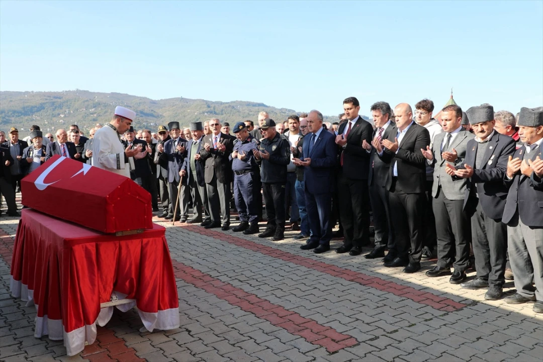 Ordu'da Kıbrıs Gazisi Mahmut Akbolat'a Duygu Dolu Veda