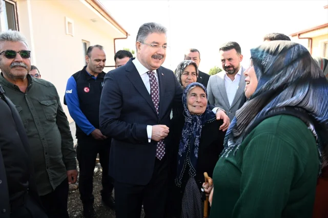 Osmaniye'de Depremzedelere Teslim Edilen Yeni Köy Evleri Umut Oldu